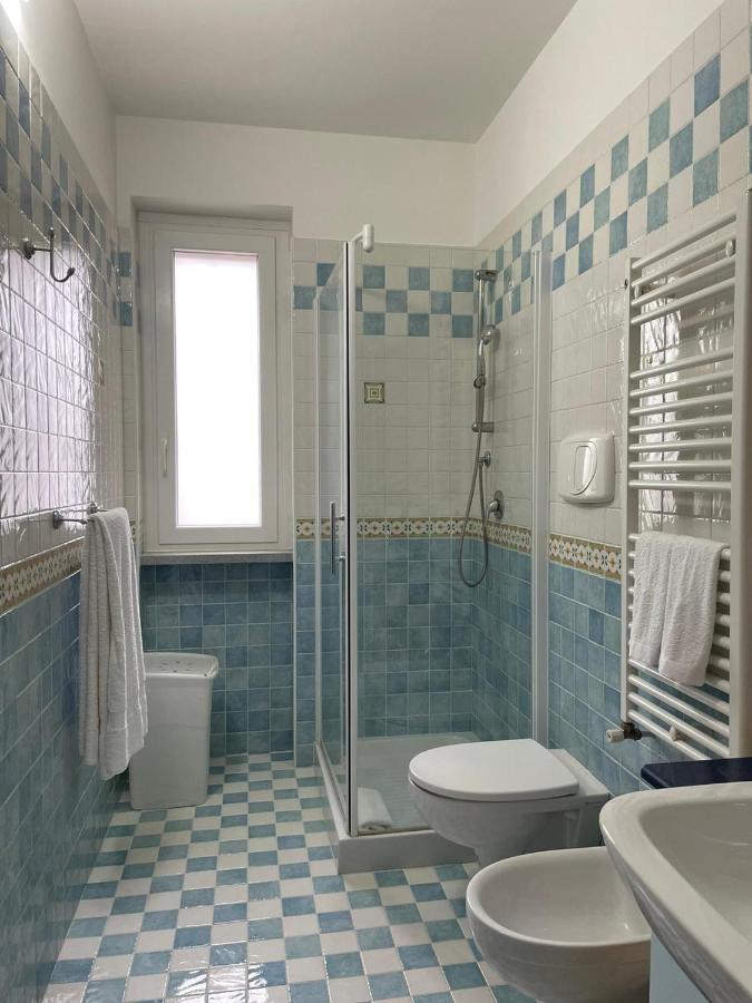 Il Vecchio Carrubo - Villa Con Piscina A Sfioro Macchia di Monte Buitenkant foto